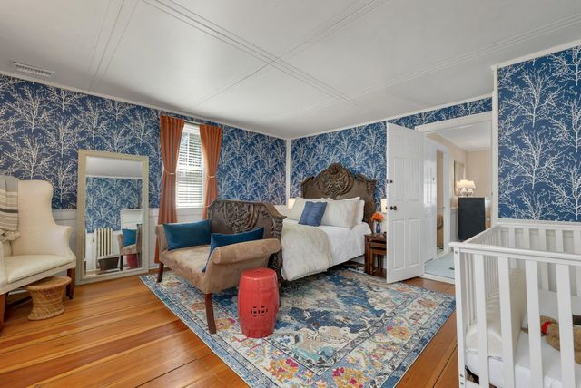 375 S Main Street, Wolfeboro, NH 03894
