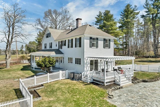 375 S Main Street, Wolfeboro, NH 03894