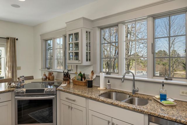 375 S Main Street, Wolfeboro, NH 03894