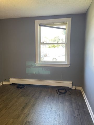 4 West St 2, Wrentham, MA 02093