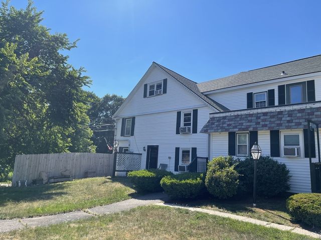 4 West St 2, Wrentham, MA 02093