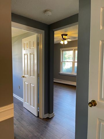 4 West St 2, Wrentham, MA 02093