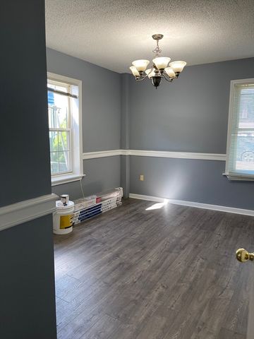4 West St 2, Wrentham, MA 02093