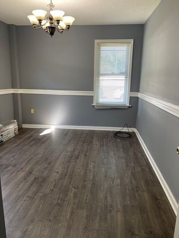 4 West St 2, Wrentham, MA 02093