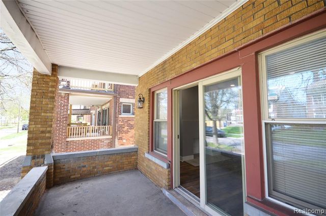 2253 Gladstone Street, Detroit, MI 48206
