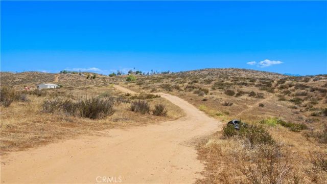 0 571-480-003, Hemet, CA 92544