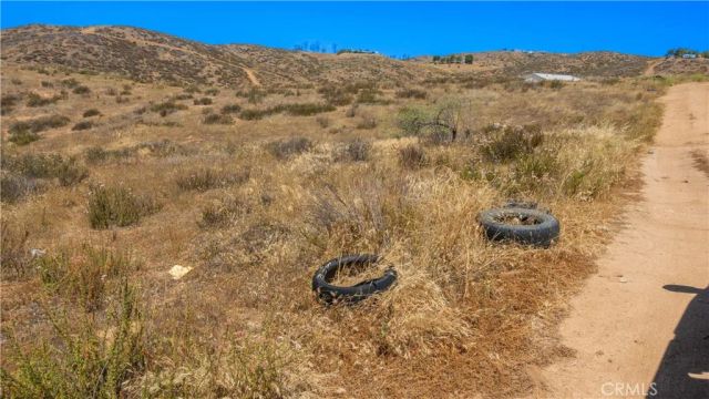 0 571-480-003, Hemet, CA 92544