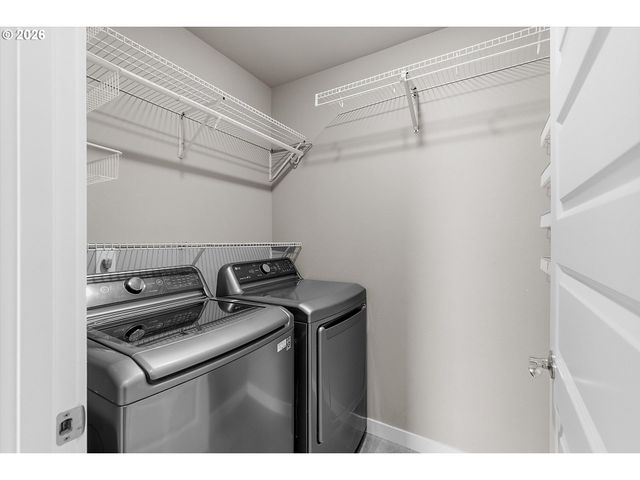 1508 E 1st, Newberg, OR 97132