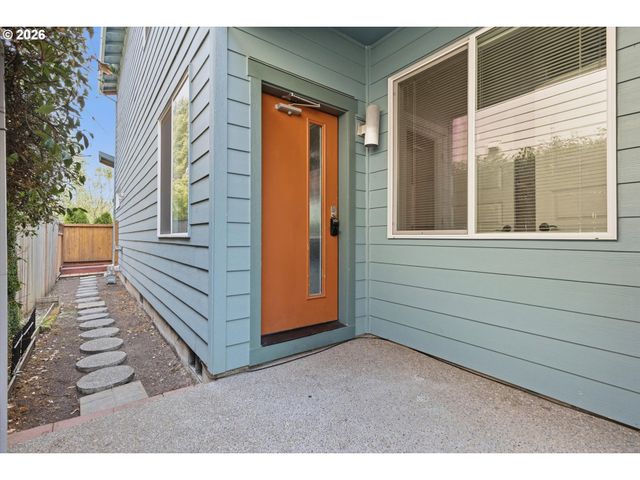 1508 E 1st, Newberg, OR 97132
