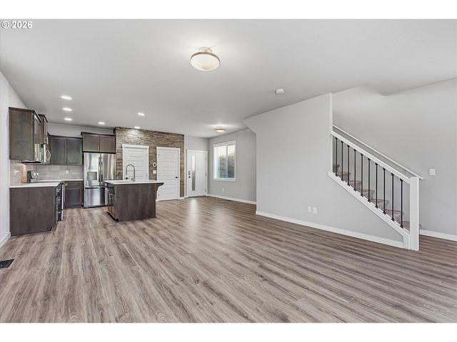 1508 E 1st, Newberg, OR 97132
