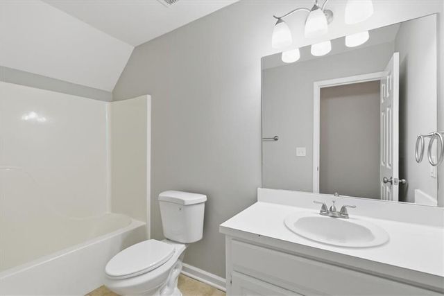 3980 Brockett Walk, Tucker, GA 30084