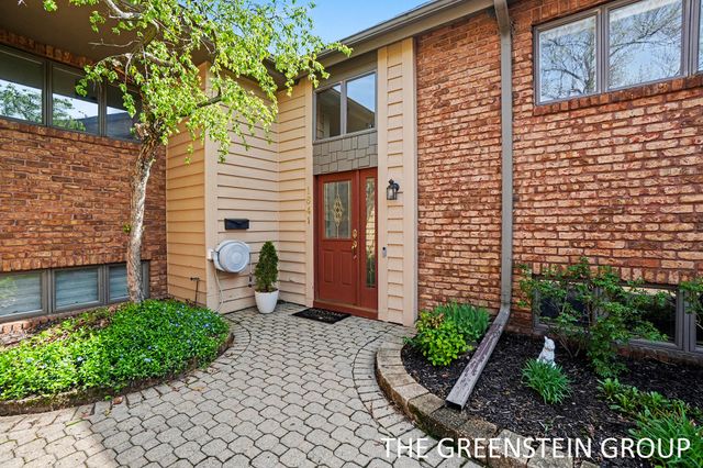1641 S Shore Drive, Park Twp, MI 49423