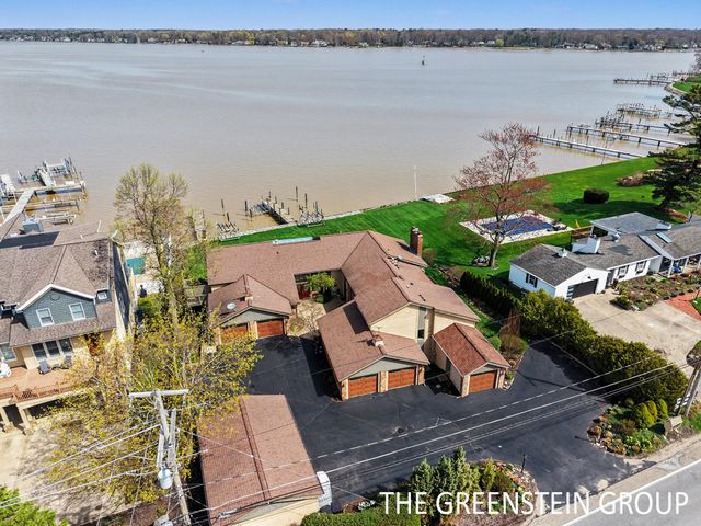 1641 S Shore Drive, Park Twp, MI 49423