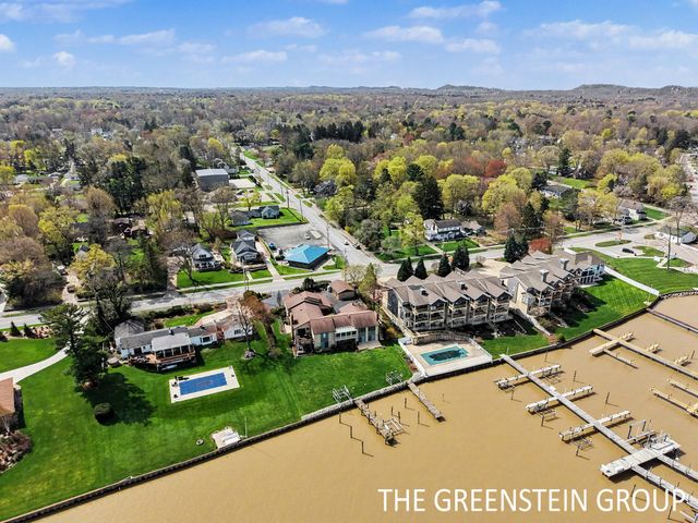 1641 S Shore Drive, Park Twp, MI 49423