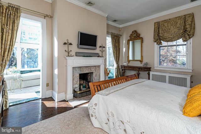 240 LIBRARY PL, Princeton, NJ 08540