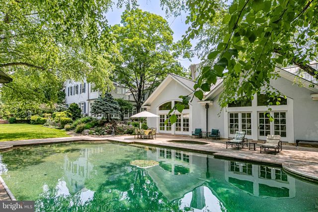 240 LIBRARY PL, Princeton, NJ 08540