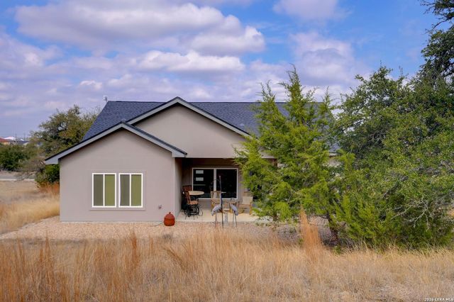 135 Pat Dolan, Blanco, TX 78606