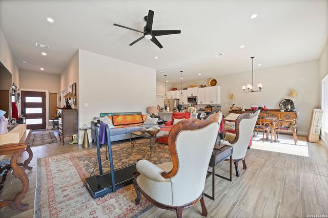 135 Pat Dolan, Blanco, TX 78606