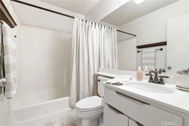 27529 Serena, Mission Viejo, CA 92692