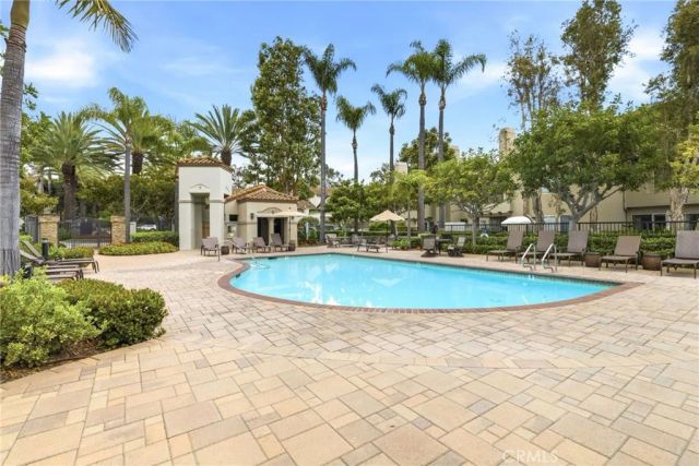 27529 Serena, Mission Viejo, CA 92692