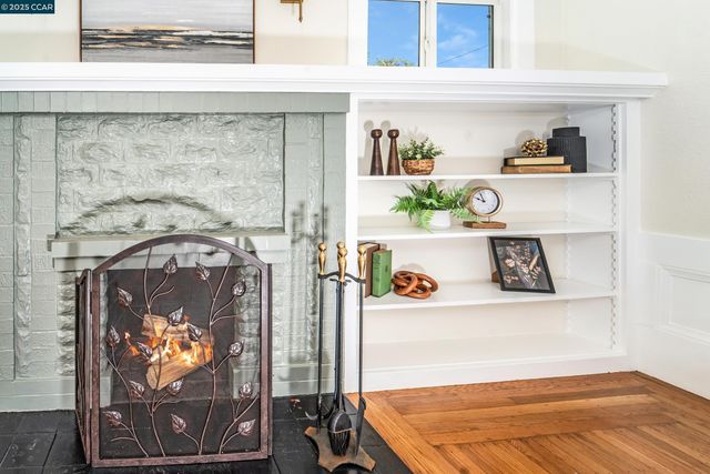 556 41St St, Richmond, CA 94805