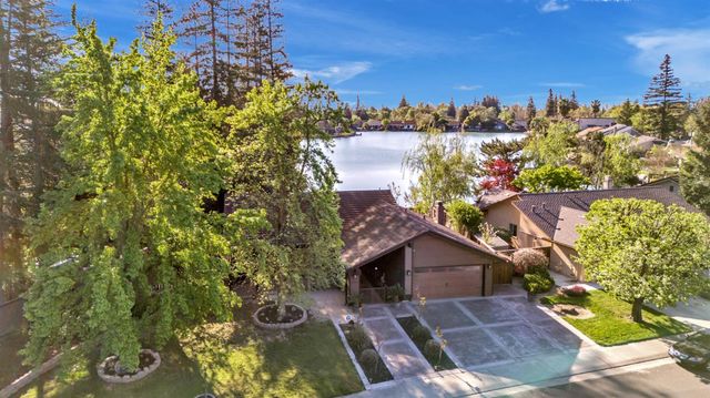 5868 Turtle Valley Dr, Stockton, CA 95207