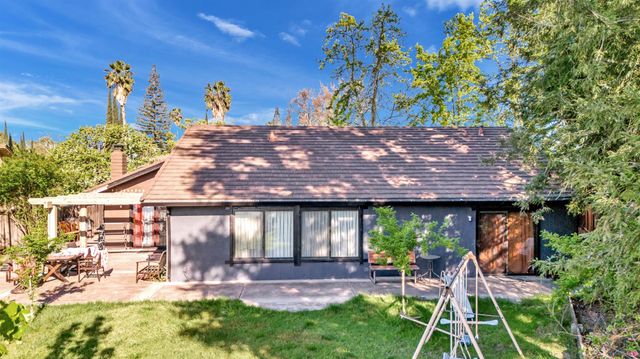 5868 Turtle Valley Dr, Stockton, CA 95207