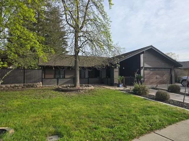 5868 Turtle Valley Dr, Stockton, CA 95207