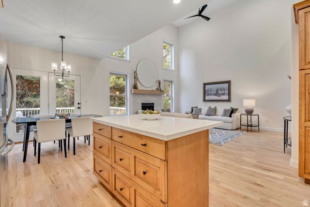 3261 E LANTERN HILL CT, Cottonwood Heights, UT 84093