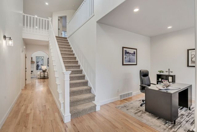 3261 E LANTERN HILL CT, Cottonwood Heights, UT 84093
