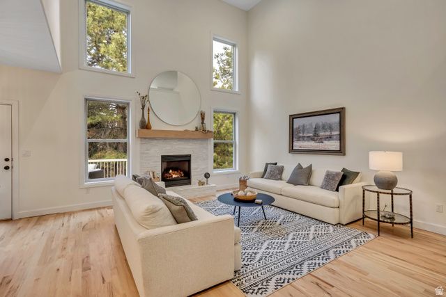 3261 E LANTERN HILL CT, Cottonwood Heights, UT 84093