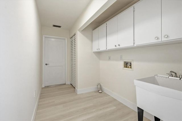 3 DOVER DRIVE, Englewood, FL 34223