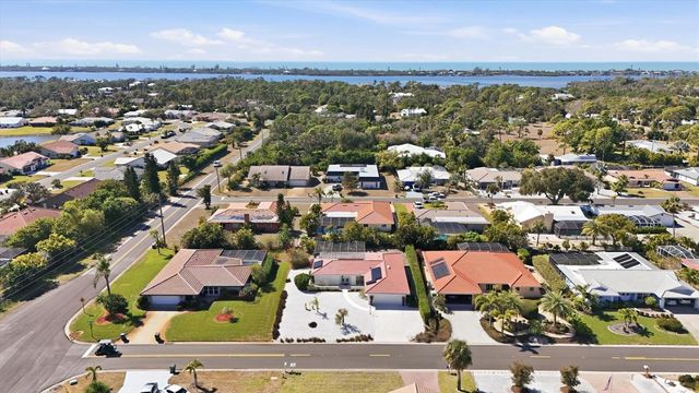 3 DOVER DRIVE, Englewood, FL 34223