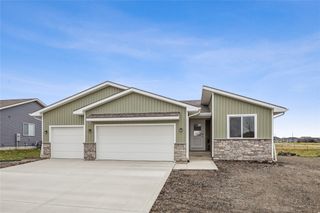 2925 3rd Avenue SW, Altoona, IA 50009