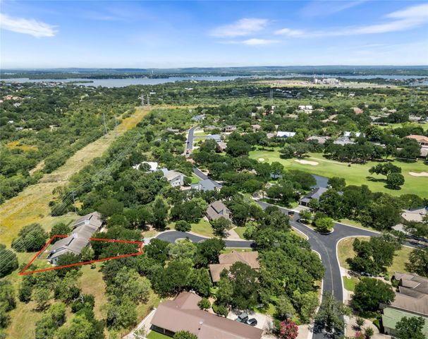 210 Teeoff B, Horseshoe Bay, TX 78657