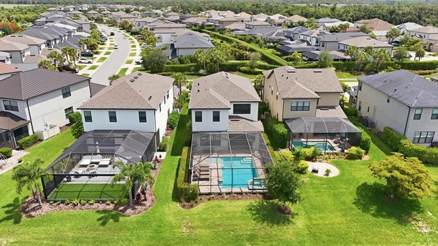 8212 SHOOTING STAR RD, Sarasota, FL 34241