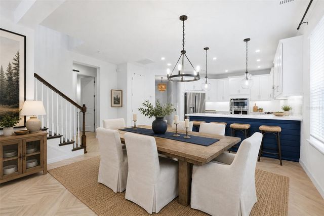 8212 SHOOTING STAR RD, Sarasota, FL 34241