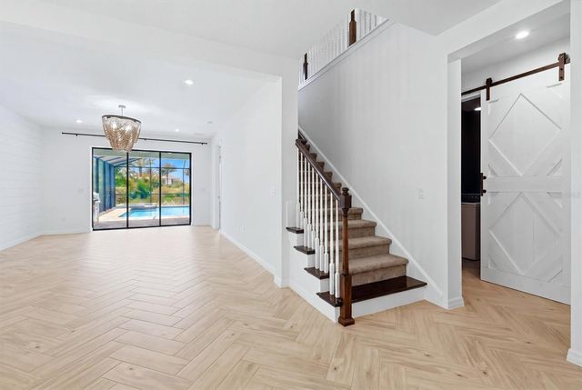 8212 SHOOTING STAR RD, Sarasota, FL 34241
