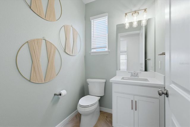 8212 SHOOTING STAR RD, Sarasota, FL 34241