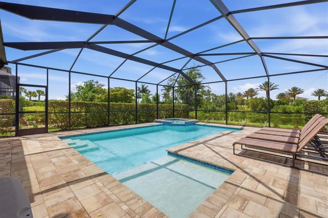 8212 SHOOTING STAR RD, Sarasota, FL 34241