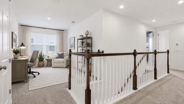 8212 SHOOTING STAR RD, Sarasota, FL 34241