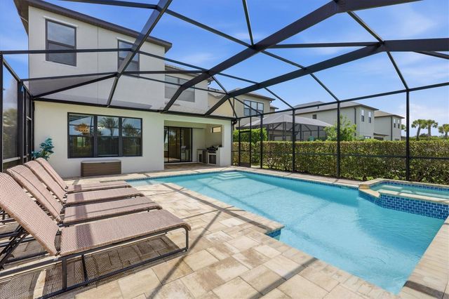 8212 SHOOTING STAR RD, Sarasota, FL 34241