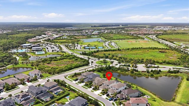 8212 SHOOTING STAR RD, Sarasota, FL 34241