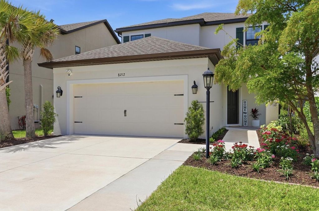 8212 SHOOTING STAR RD, Sarasota, FL 34241