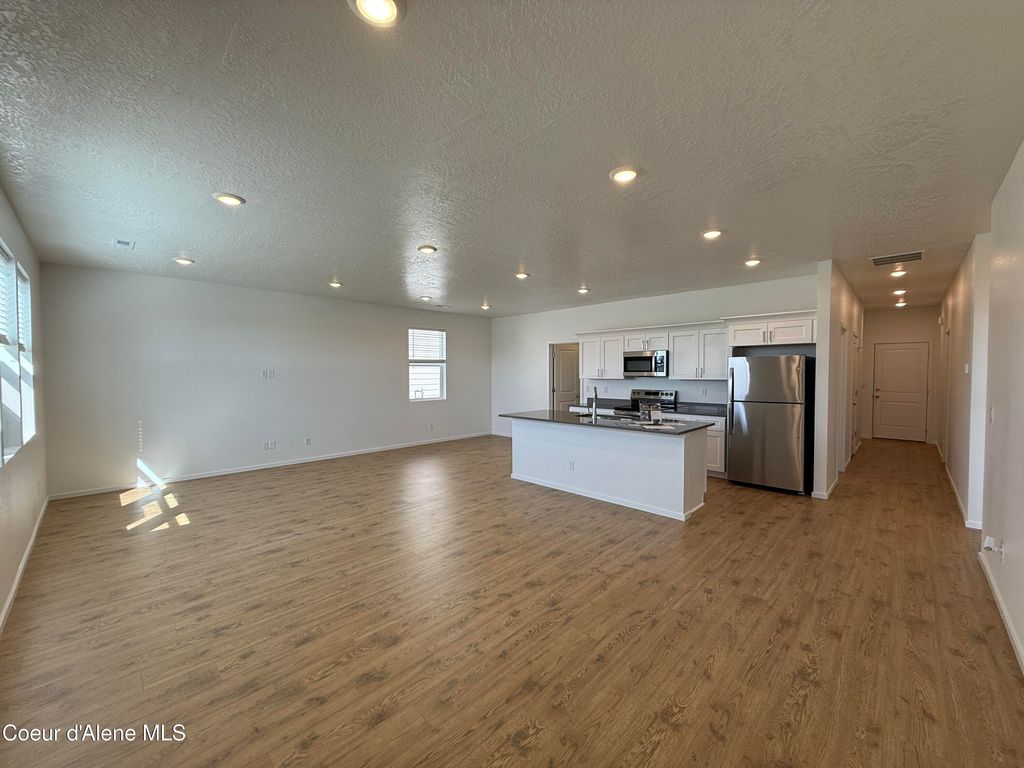 5276 E Antares Ln, Post Falls, ID 83854 photo 4