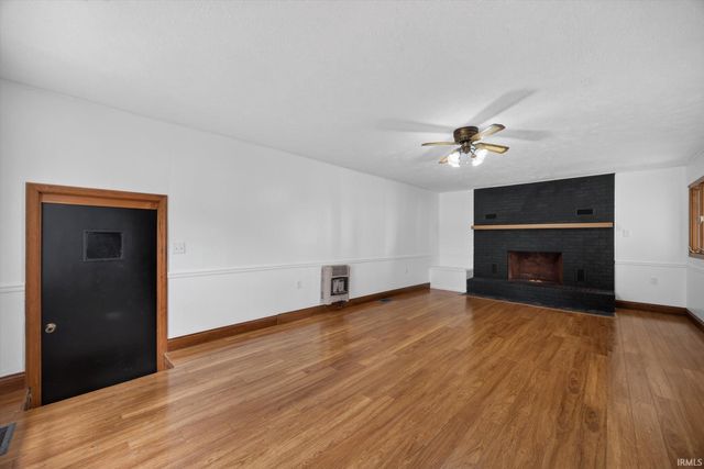 3192 W 100 S Road, Bloomfield, IN 47424