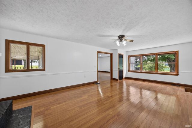 3192 W 100 S Road, Bloomfield, IN 47424