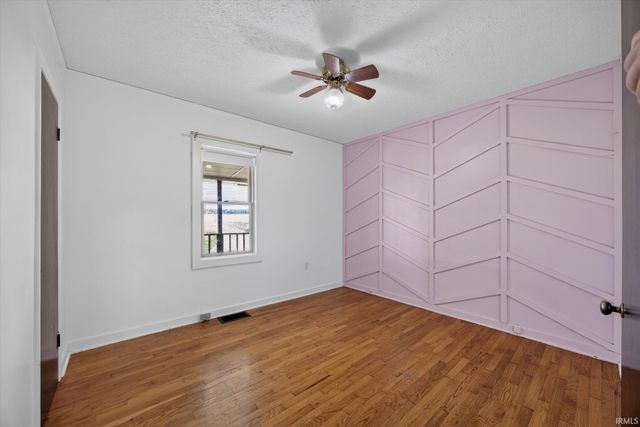 3192 W 100 S Road, Bloomfield, IN 47424