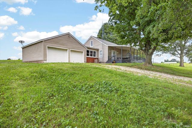 3192 W 100 S Road, Bloomfield, IN 47424