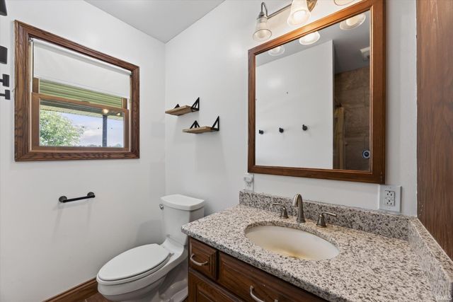 3192 W 100 S Road, Bloomfield, IN 47424